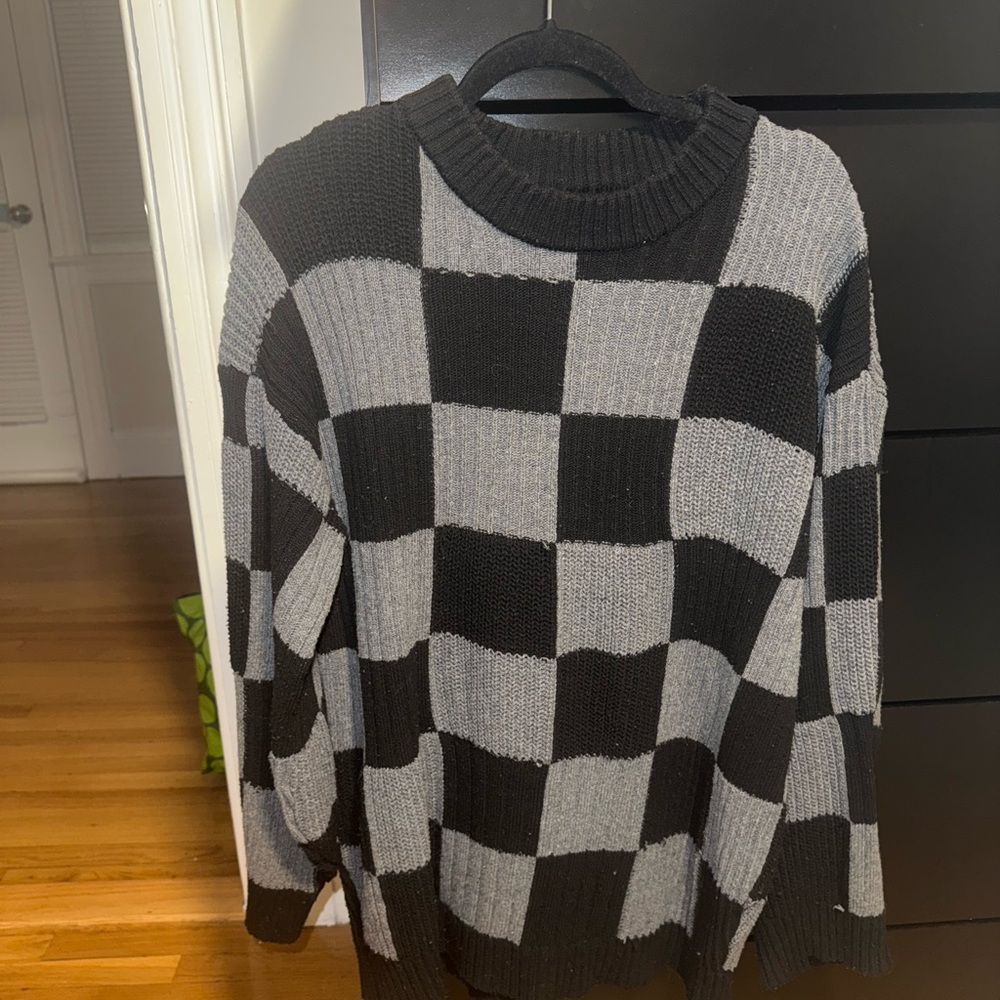 Checkered Black And Gray Sweater - image 1